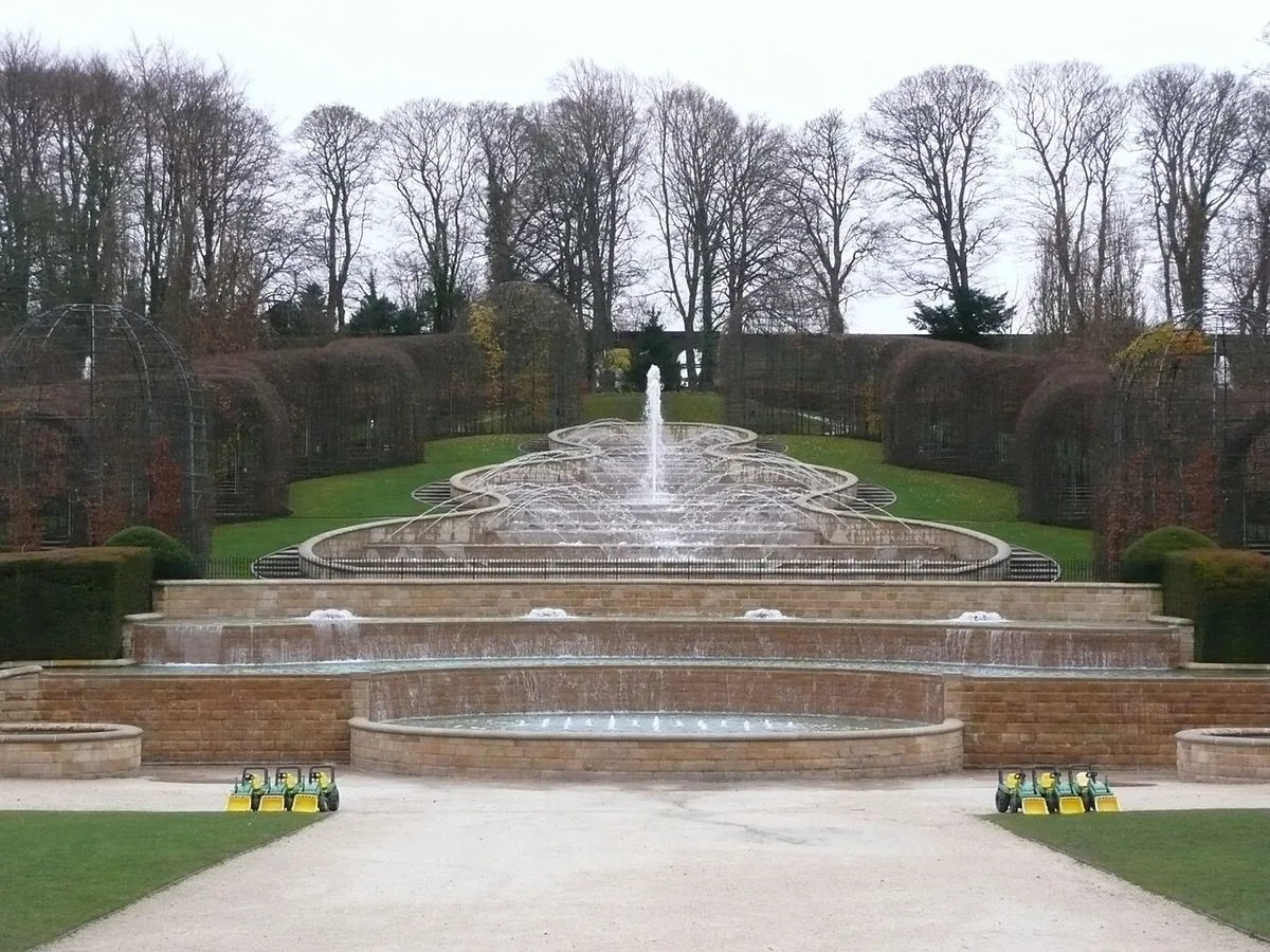 Alnwick Garden Grand Cascade travel guide water feature