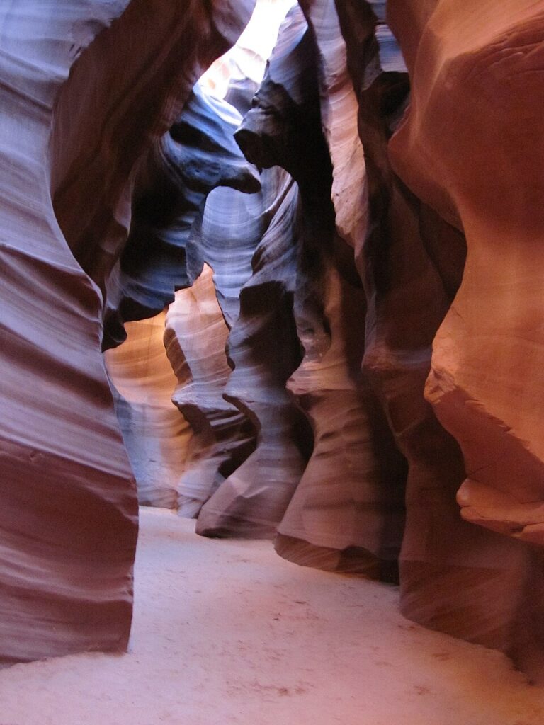 Page AZ Itinerary: 2 Days at Antelope Canyon & Lake Powell (2026)