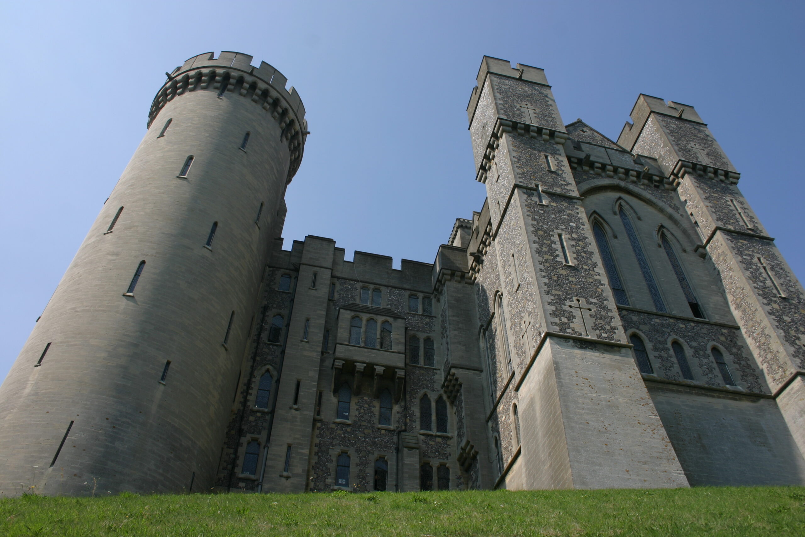 arundel castle scaled