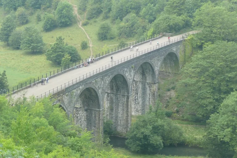 Monsal Head Viaduct Peak District Derbyshire best things to do walk