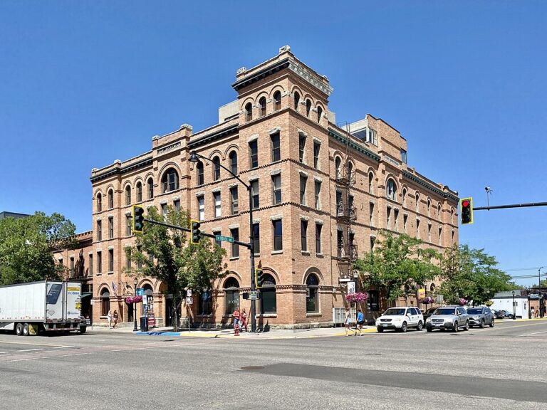 Bozeman Building Hotel Main Street Bozeman Montana restaurants dining