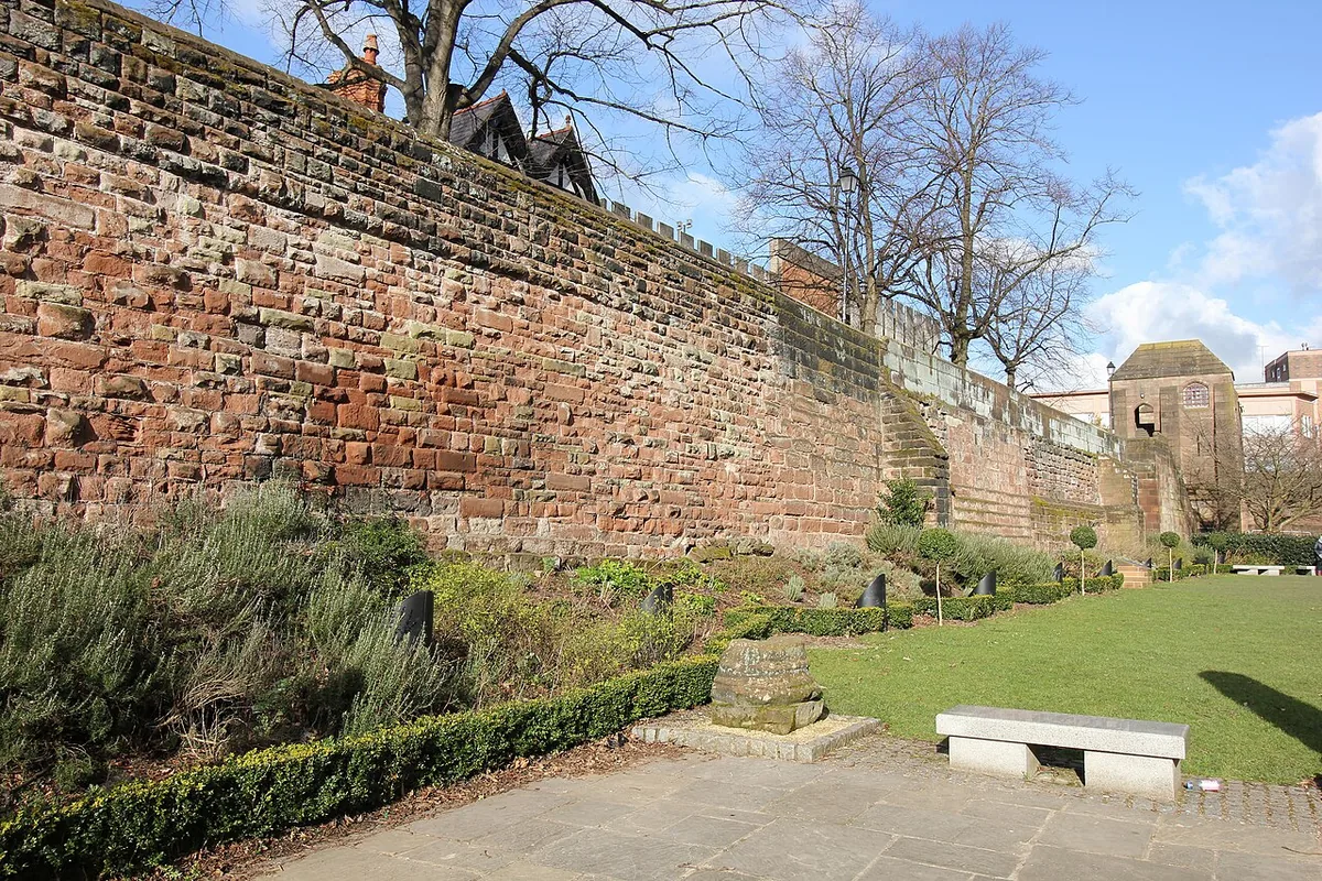 Chester City Walls weekend trip walking circuit complete Roman