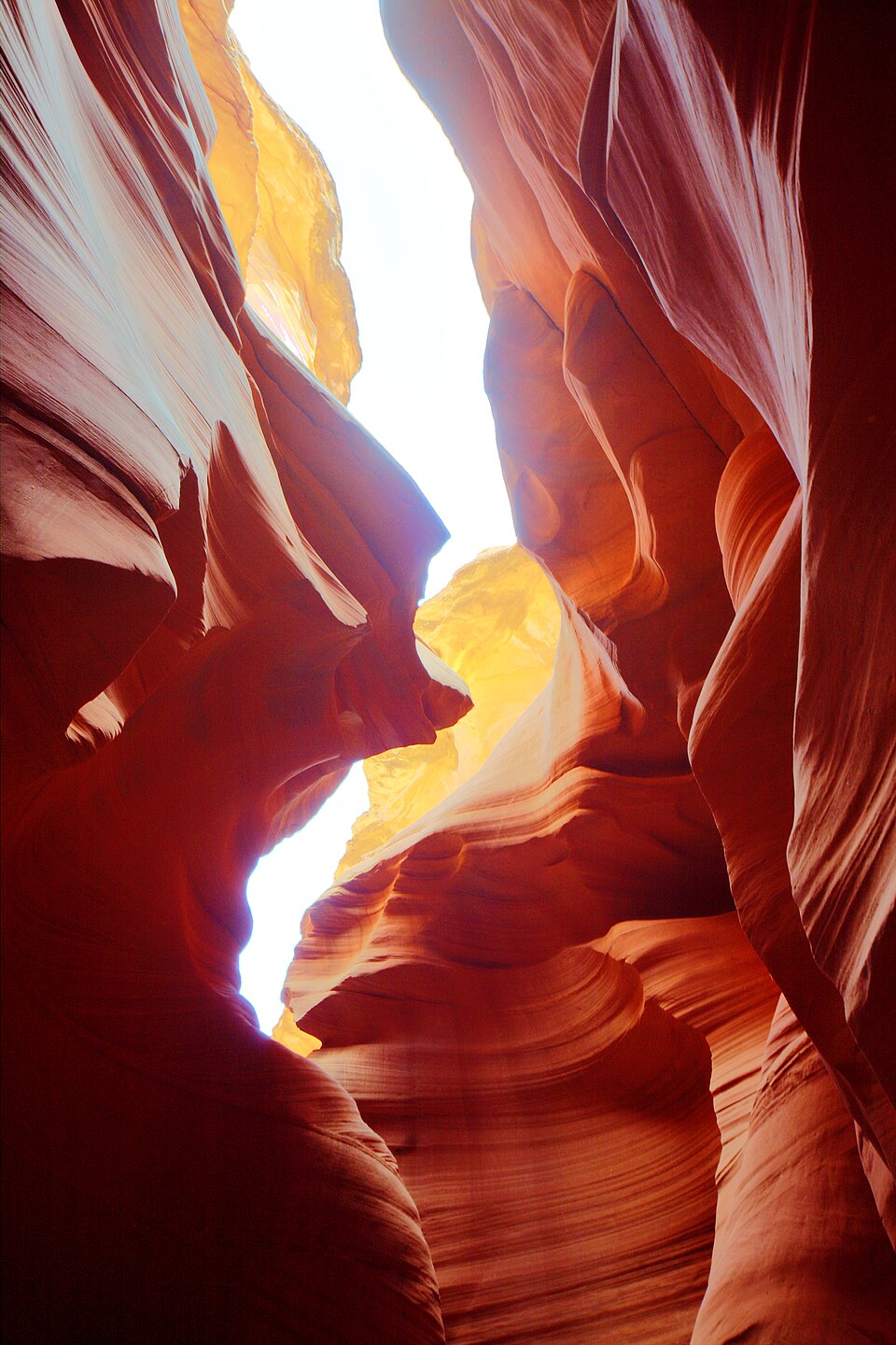 Lower Antelope Canyon ladder descent corkscrew passage