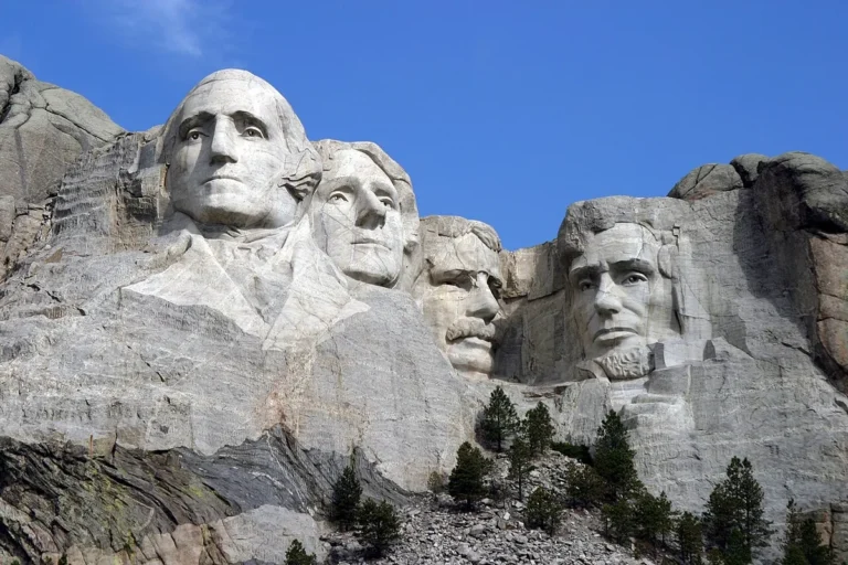Mount Rushmore National Memorial South Dakota four presidents granite