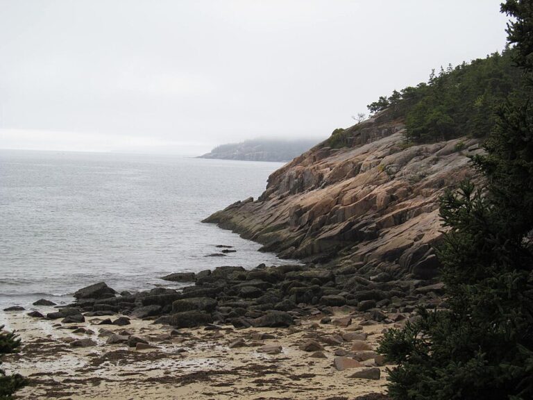 Bar Harbor Itinerary for Couples: 3 Romantic Days (2026)